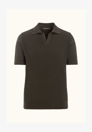 Ciemnooliwkowa koszulka polo z krótkim rękawem, z teksturowanym przednim panelem dzianym oraz prążkowanym kołnierzem, mankietami i dołem.