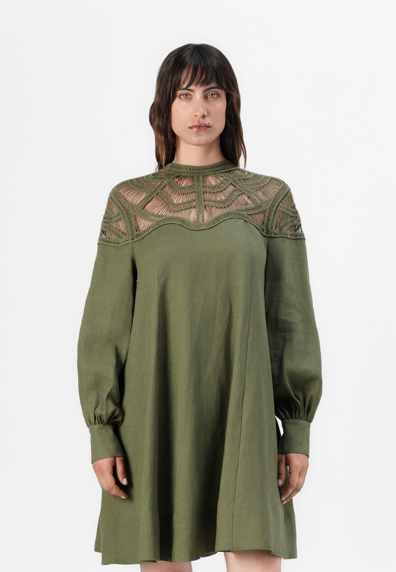 RIANI Jurk olijfgroen RIANI Jurk olijfgroen