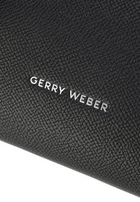 Gerry Weber Taška s příčným popruhem - black