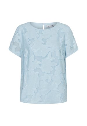 Hellbluse mit kurzen Ärmeln, strukturiertem Blumenmuster und Knopfverschluss am Rückenausschnitt.