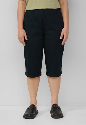 Shorts - schwarz