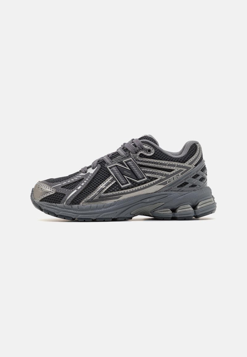 New Balance 1906 - Baskets basses - black/silver