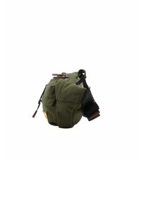 Grüne Stoff-Schultertasche mit runder Form, ausgestattet mit einem Reißverschluss oben, braunen Lederakzenten und bunten Hardwaredetails.