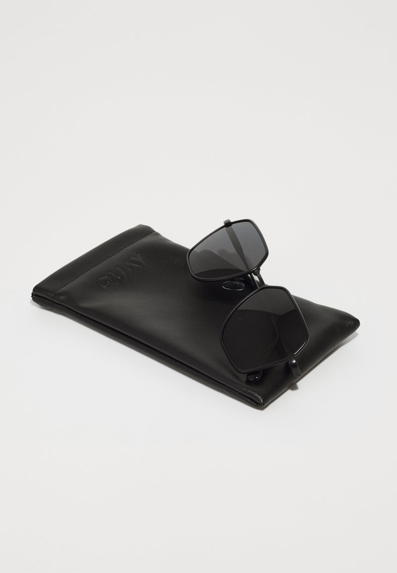 Quay Australia WORLD TOUR Black Sunglasses WORLD TOUR – Quay Australia main image 3