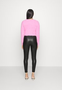 ONLY Petite ONLCOOL COATED PETITE - Legginsy