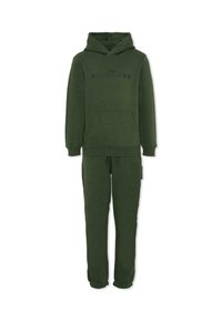 Zielona bluza z kapturem i dopasowane dresy, z kieszenią z przodu, elastycznymi mankietami oraz kontrastowym napisem "RICHMOND" na bluzie.