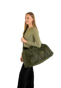 Johnny Urban SHAWN - Weekend bag - oliv
