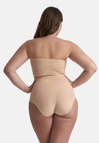 Bye Bra SOFT TOUCH SEAMLESS TUBE - Reggiseno con spalline regolabili - beige