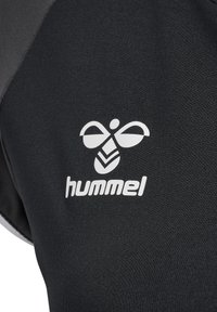 Thumbnail Image 4