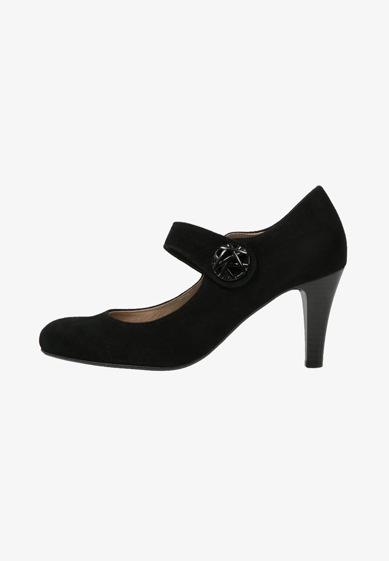 Chaussure Mary Jane à talon haut en daim noir avec boucle décorative ronde sur la bride et talon moyen effilé.