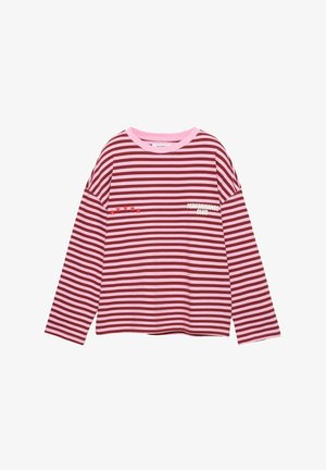 Bordó és rózsaszín csíkos, hosszú ujjú ing kerek nyakkivágással és logófelirattal, amelyen öt kis csillag látható a bal oldalon.