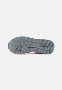 Fila HYPERT - Tenisice - pale mauve