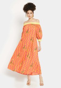 Be Sunset CALORE - Vestito lungo - fuchsia