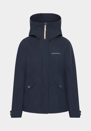 Marineblaue wasserdichte Jacke mit Kapuze, goldener Reißverschluss, zwei Fronttaschen und leichten Steppdetails. Markenlogo auf der Brust aufgedruckt.