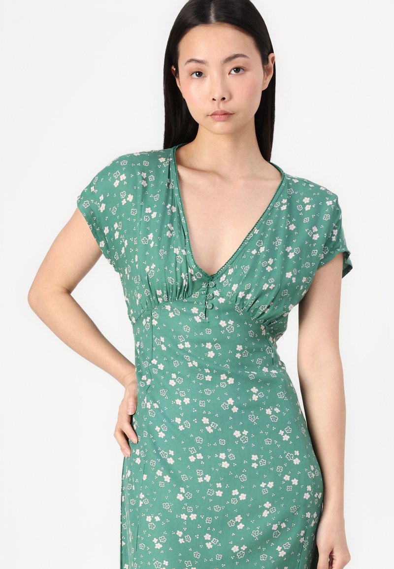 Billabong BRIGHT SKIES MIDI - Day dress - island green/green - Zalando.co.uk Billabong BRIGHT SKIES MIDI - Day dress - island green/green - Zalando.co.uk