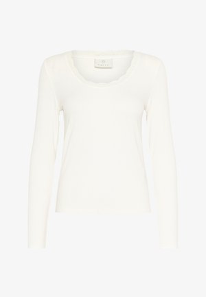 Dlhý rukáv, biely top vyrobený z rebrového materiálu, s volánovým výstrihom a priliehavým strihom. Na štítku je nápis "KAFFE." Hladká textúra.