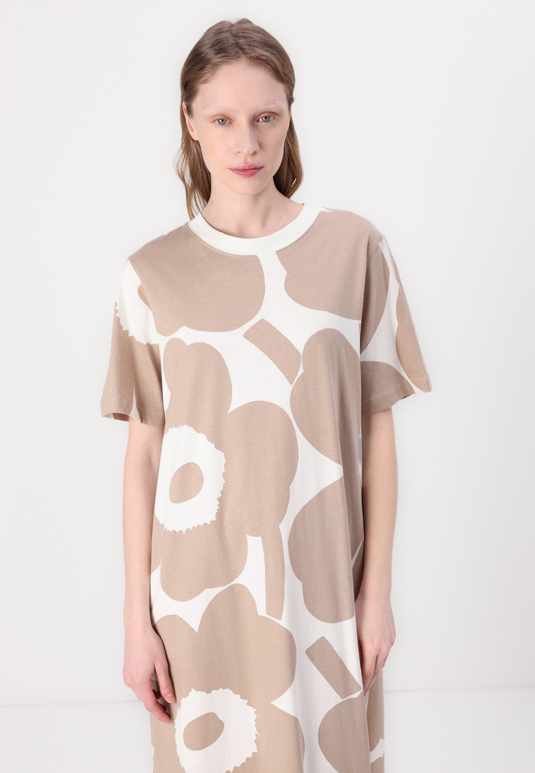 【marimekko】Pahlo Unikko ワンピース/ LIGHT BEIGE, WHITE Marimekko｜Pahlo Unikko ワンピース | Rakuten Fashion(楽天
