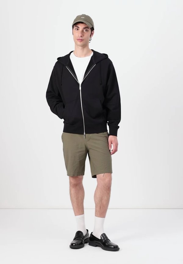 SLHREGULAR KARL SEERSUCKER - Shorts - khaki4