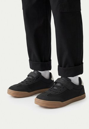 Sprandi, SPRANDI SNEAKERS BOY BLACK 5907964176275 - Baskets basses - black
