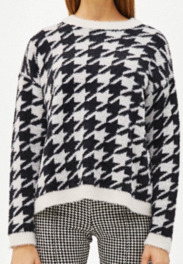 Bershka Stickad tröja - black