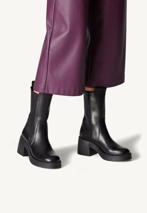Tamaris Platform ankle boots - black