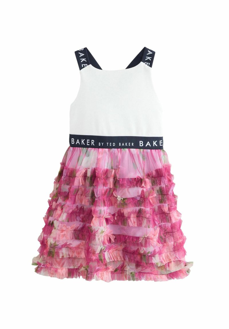 Abito bianco con bretelle blu navy, che presenta una gonna a strati rosa con volant decorata con motivi floreali. La cintura mostra il logo "BAKER by TED BAKER".