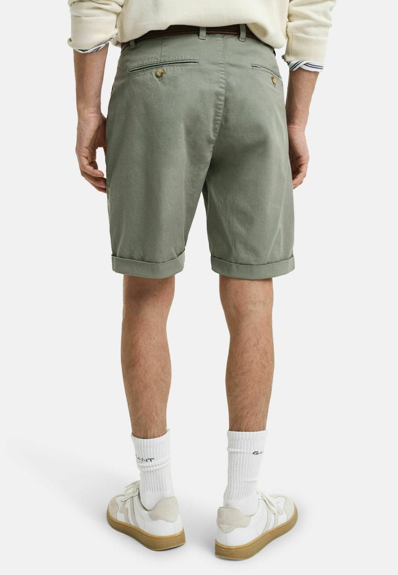 GANT REGULAR FIT - Šortky - kalamata green