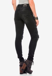 Cipo & Baxx Slim fit jeans - schwarz