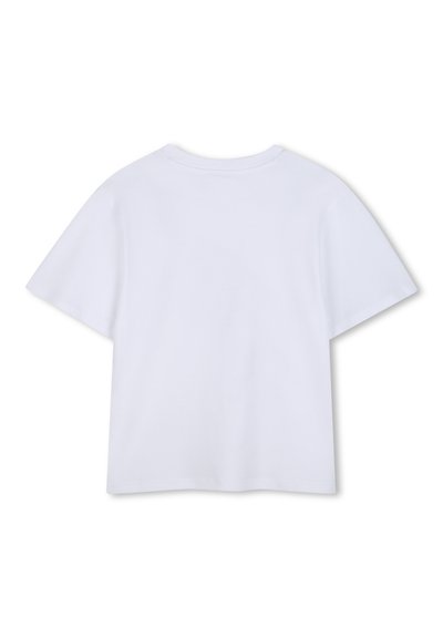 Witte katoenen T-shirt met korte mouwen, een ronde hals en een ontspannen pasvorm. De stof lijkt glad en lichtgewicht.