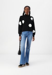 Vero Moda VMYOLANDA  - Pullover - black