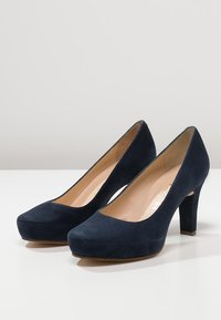 Unisa Lodičky s platformou - dark blue