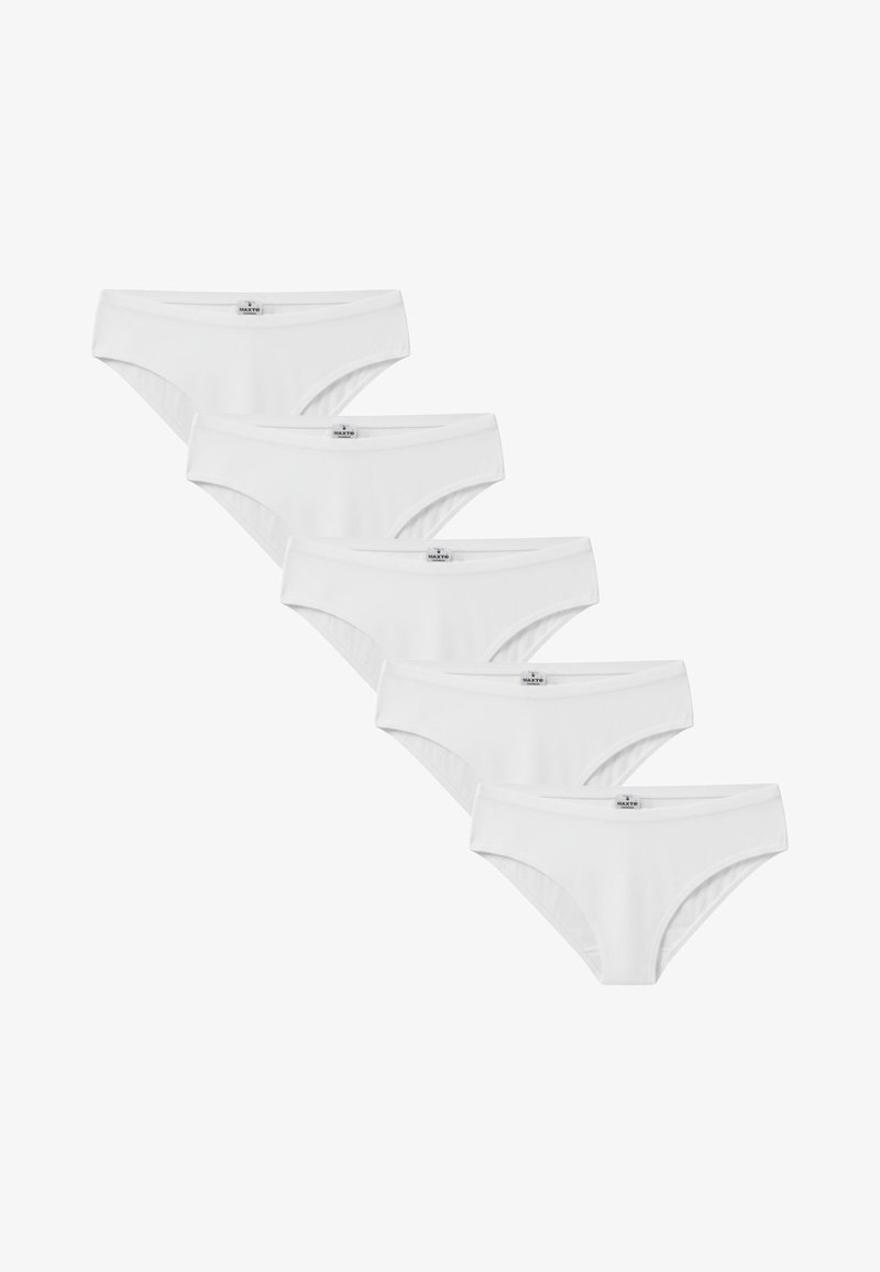 Vijf paar witte katoenen ondergoed met een gladde textuur en een eenvoudige elastische tailleband, elk paar voorzien van een klein merklabel.