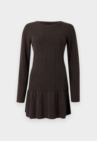 Abito marrone a costine con maniche lunghe, caratterizzato da un orlo svasato. Realizzato in un materiale morbido e texture, offre una silhouette aderente.