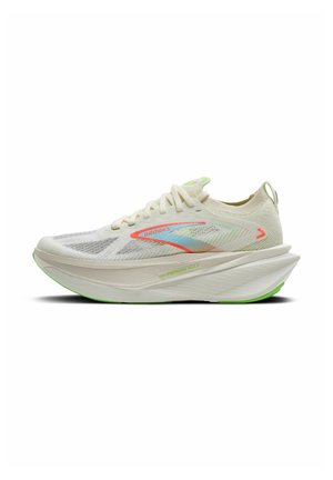 HYPERION MAX 3 - Road running shoes - coconut green gecko pink clay