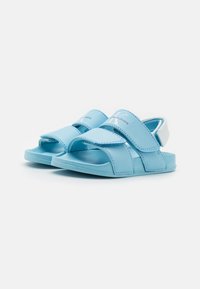 Calvin Klein Jeans NICO UNISEX - Sandaalit nilkkaremmillä - sky blue/white
