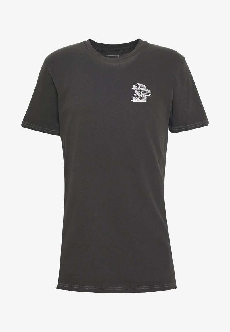 T-shirt en coton noir avec un col rond et des manches courtes. Présente un petit motif blanc de voitures empilées sur le côté gauche de la poitrine.