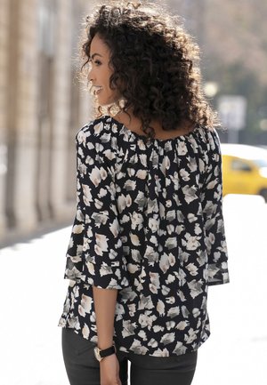 Schwarze Bluse mit floralem Muster, lockerer Passform, elastischem Off-Shoulder-Ausschnitt und Glockenärmeln. Sie verfügt über ein florales Muster im Aquarell-Stil in Creme und Taupe.