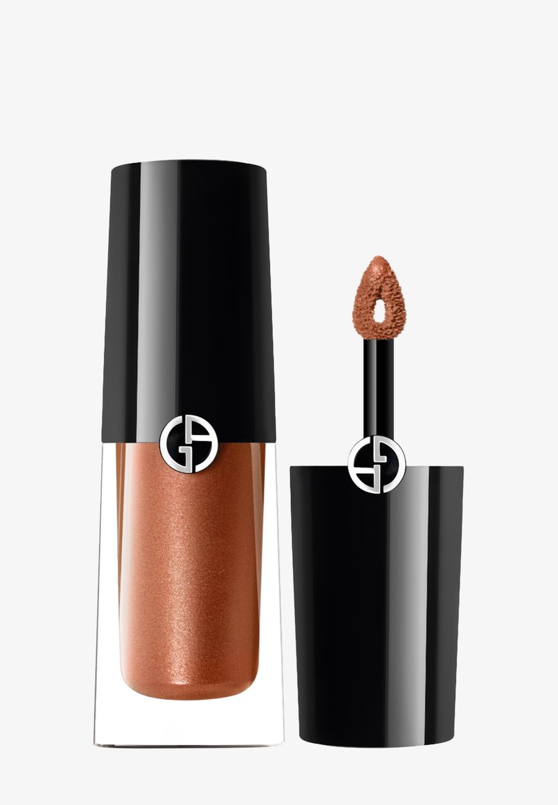 Rouge à lèvres liquide bronze brillant avec bouchon noir et applicateur affichant le logo de la marque sur les deux parties sur fond blanc.