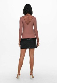 ONLY ONLTILDE HIGH NECK - Langærmet T-shirt - rose brown