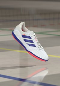 Geselecteerd, footwear white/pure purple/solar turbo