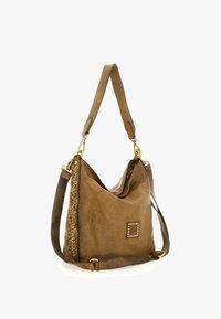 Selezionato, verde militare