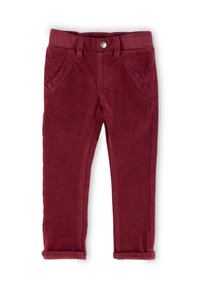 Burgunderfarbene Cord-Hosen mit glatter Textur, entspannter Passform, zwei Fronttaschen und umgeschlagenem Saum. Metallknopf-Akzent an der Taille.