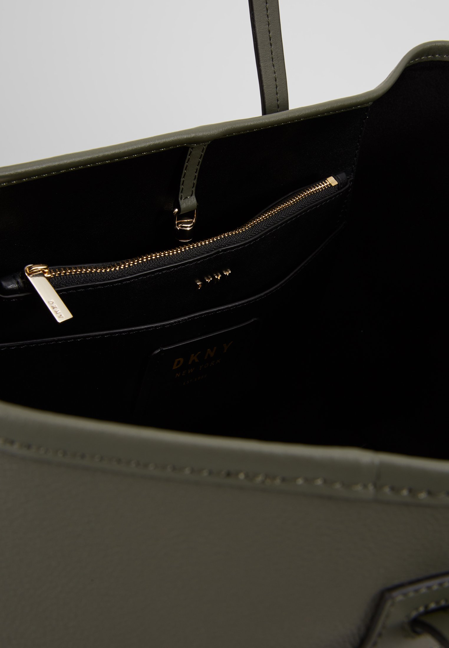 DKNY WARREN LARGE TOTE Håndveske fatigue Zalando.no DKNY WARREN LARGE TOTE Håndveske fatigue Zalando.no