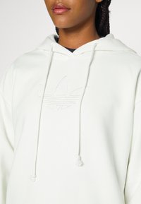 adidas Originals GRAPHIC HOODIE - Collegepaita - off-white
