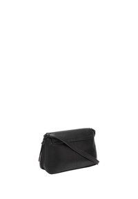 Borsa a tracolla in pelle nera con una superficie liscia, chiusura a zip e una singola tracolla regolabile. Presenta un design minimalista e nessun hardware visibile.