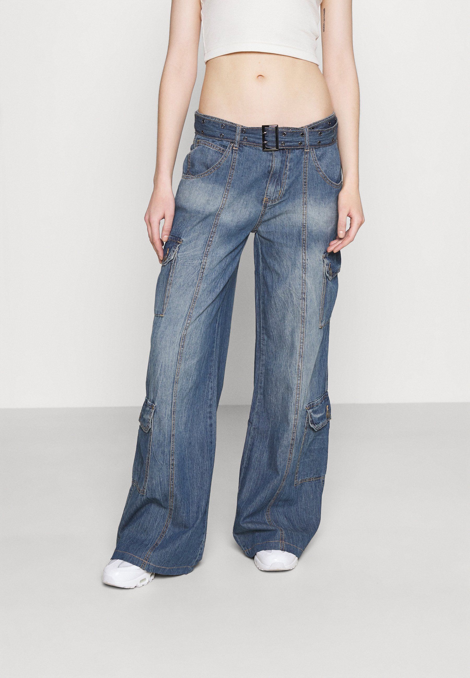 Jaded London SKATER CARGO WITH BELT - Relaxed fit jeans - blue