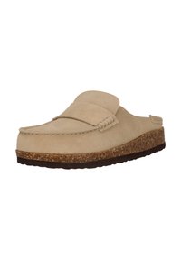 Beige mockaskinn slip-on sko med en sömdesign, rund tå och korkliknande yttersula. Har en lågprofilsilhuett och mjuk textur.