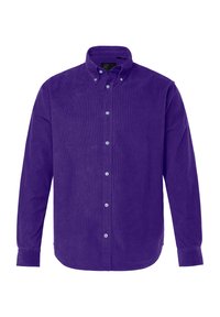 Fioletowa koszula z długim rękawem z materiału sztruksowego, zapinana na guziki, z kołnierzykiem typu button-down i siedmioma guzikami z przodu, wyeksponowana na białym tle.