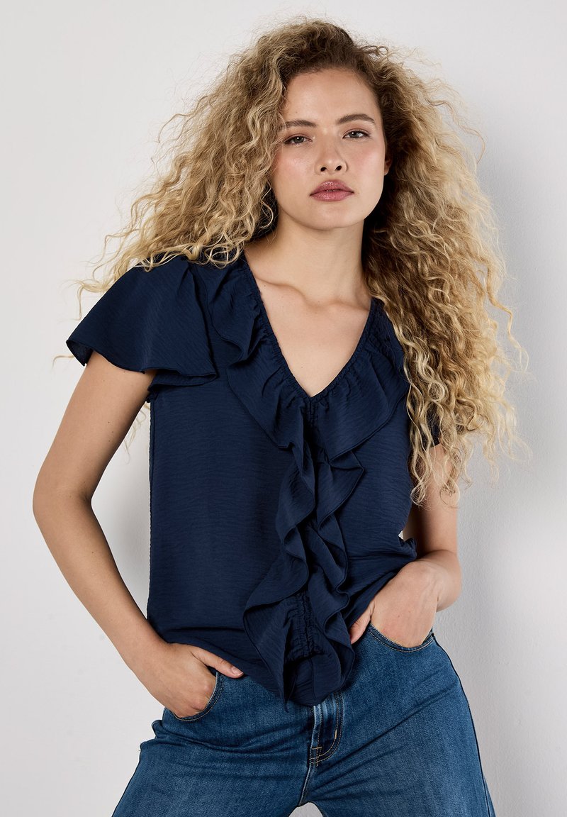 Apricot RUFFLE FRONT - Blusa - navy