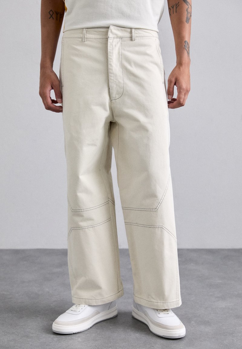 A-COLD-WALL* FORMAT PANT - Housut - beige bone